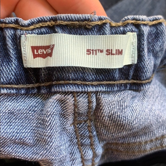 Boys Levi Jeans - Picture 3 of 4